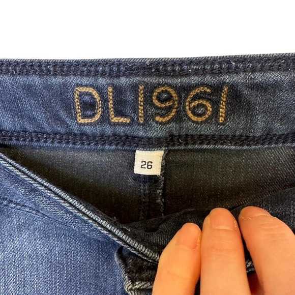 DL1961 Jeans Angel Womens Skinny Stretch Mid Rise Ankle Berlin Wash Denim 26 - Picture 8 of 10
